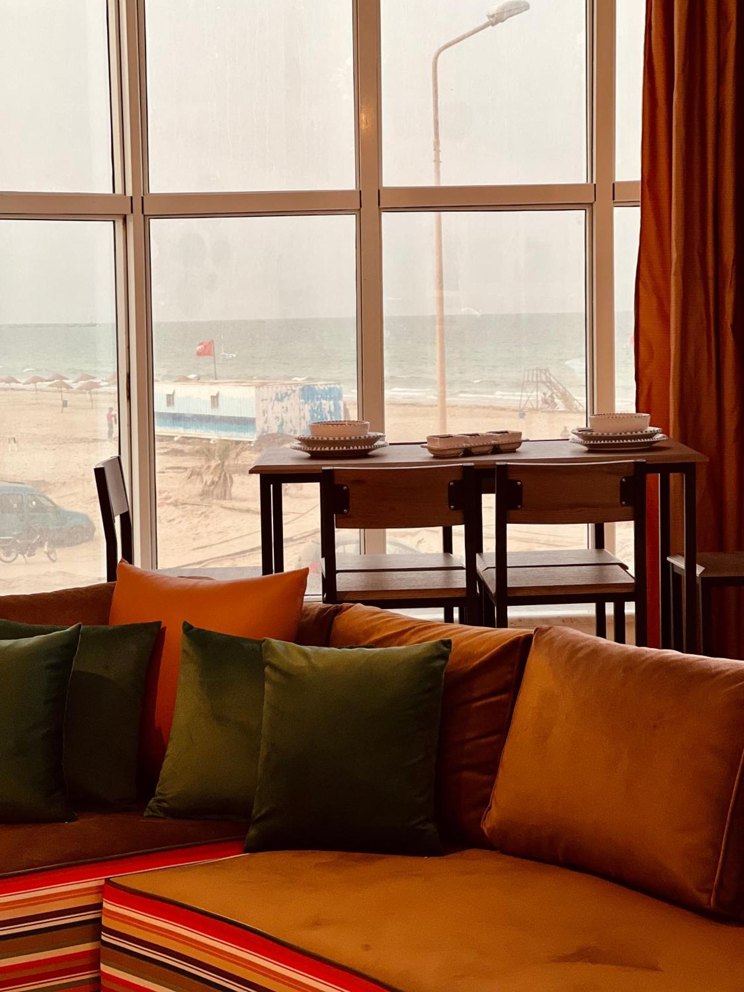 Appartement Vue De Mer Pied Dans L'Eau Gabes Экстерьер фото